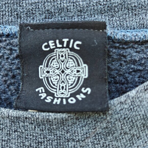 CELTIC FASHIONS Celtic Knot Embroidered Crew Sweatshirt Women's medium blue grey - Picture 2 of 5